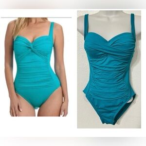 La Blanca Island Goddess Twist Shirred One Piece size 4